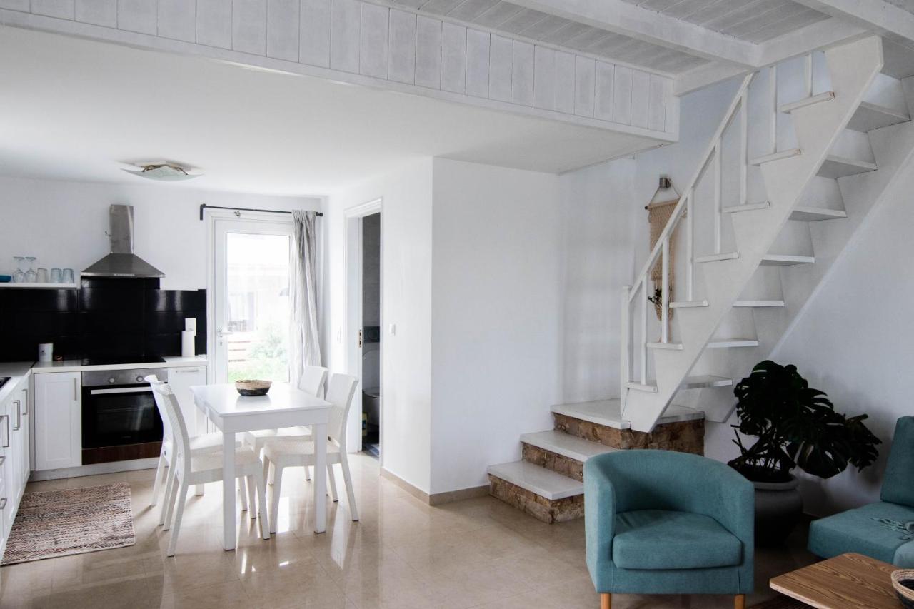 White Wave Villa, 3Min Walk From Beach Kamári Buitenkant foto
